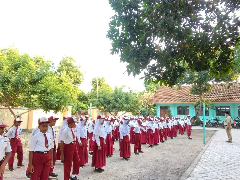 UPACARA BENDERA